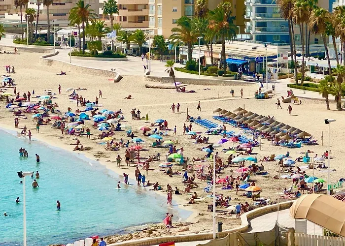 Clubrent - Edf Horizonte, Estudio De Estilo Escandinavo カルプ